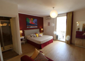 Отель Toledo Boutique Studio Apartments  Неаполь